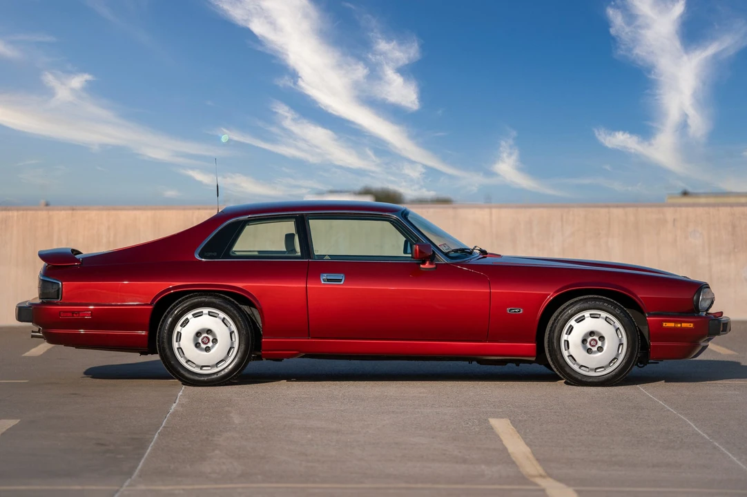 1993 Jaguar XJ-S TWR - Image 11 of 31
