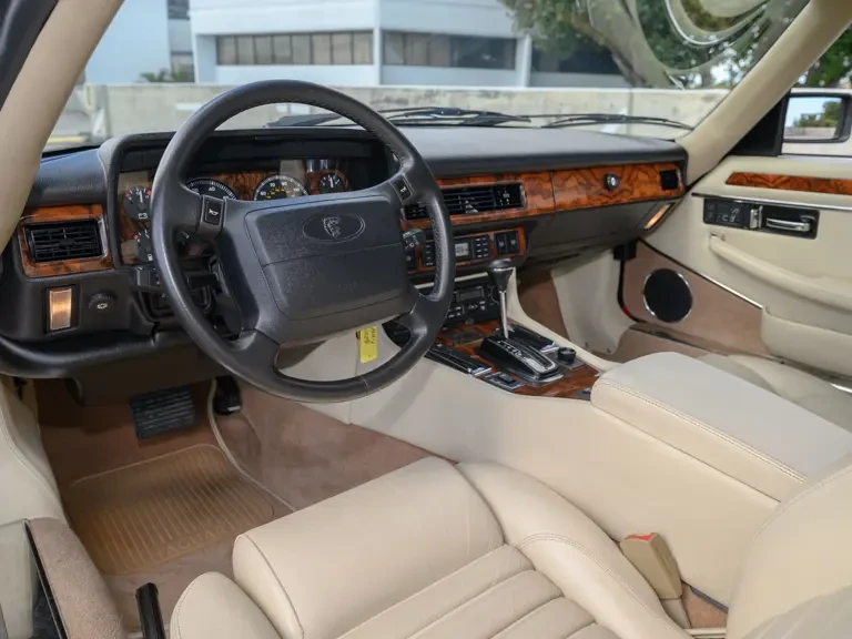 1993 Jaguar XJ-S TWR - Image 5 of 31