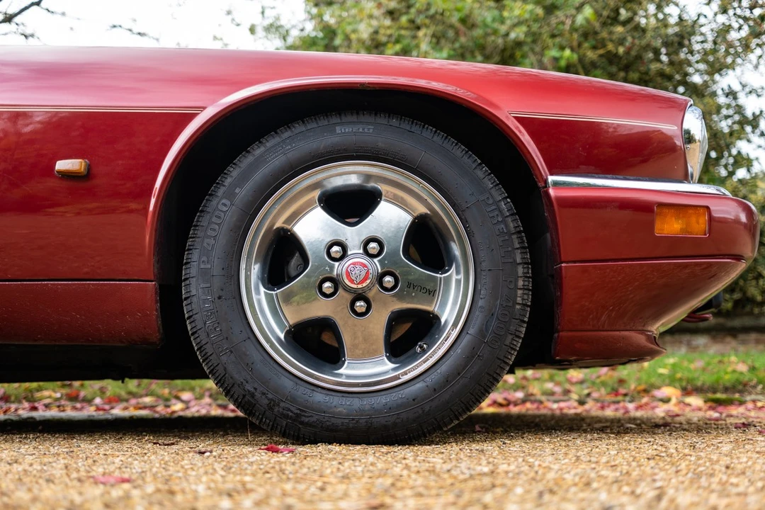 1993 Jaguar XJS Facelift AJ-16 - Image 5 of 30