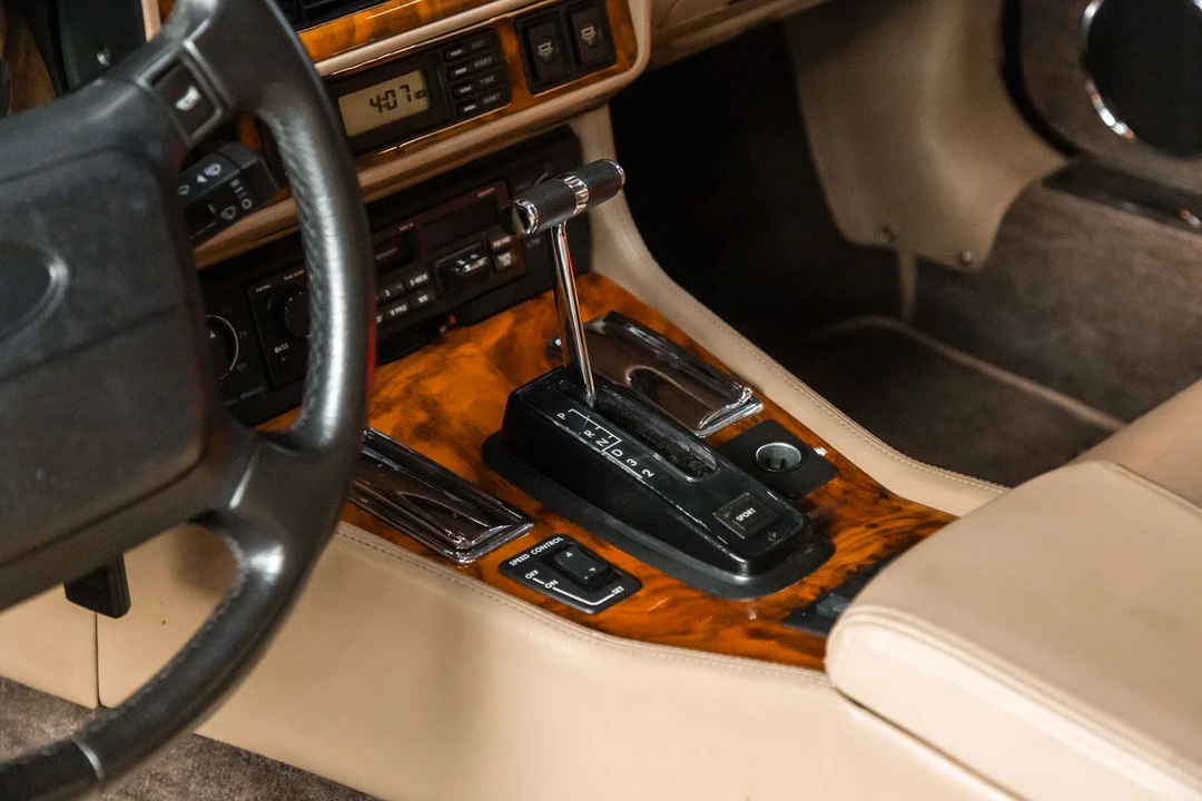 1993 Jaguar XJS Facelift AJ-16 - Image 23 of 31