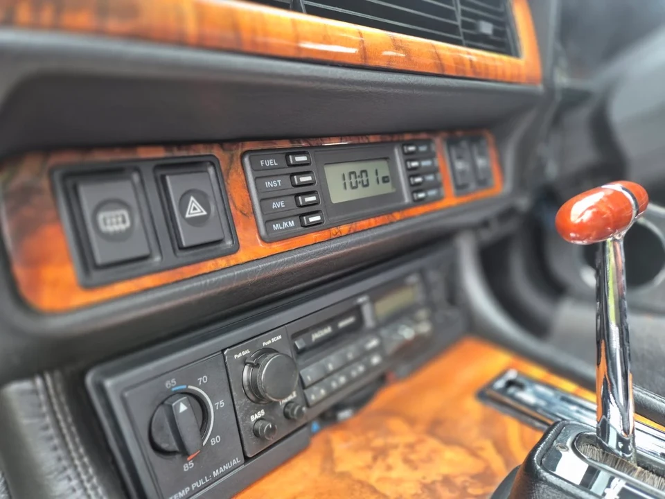 1993 Jaguar XJS Convertible - Image 6 of 31