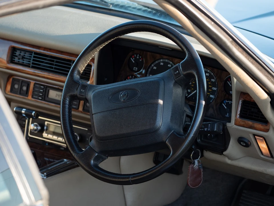 1993 Jaguar XJS Facelift AJ-16 - Image 21 of 30