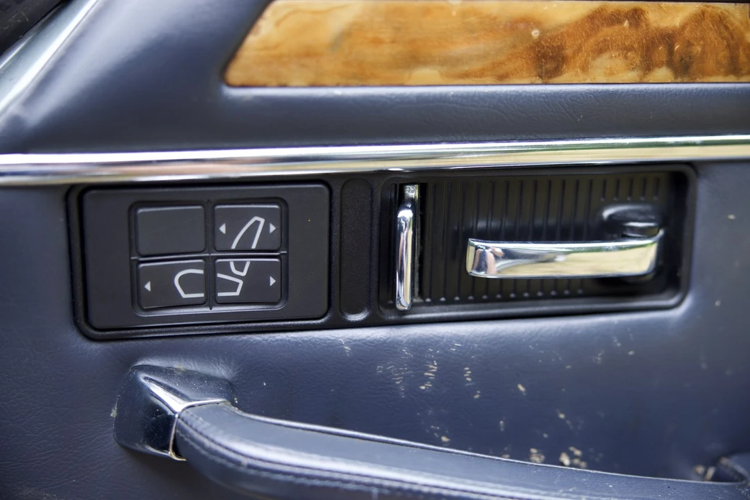 1993 Jaguar XJS Facelift AJ-16 - Image 13 of 14