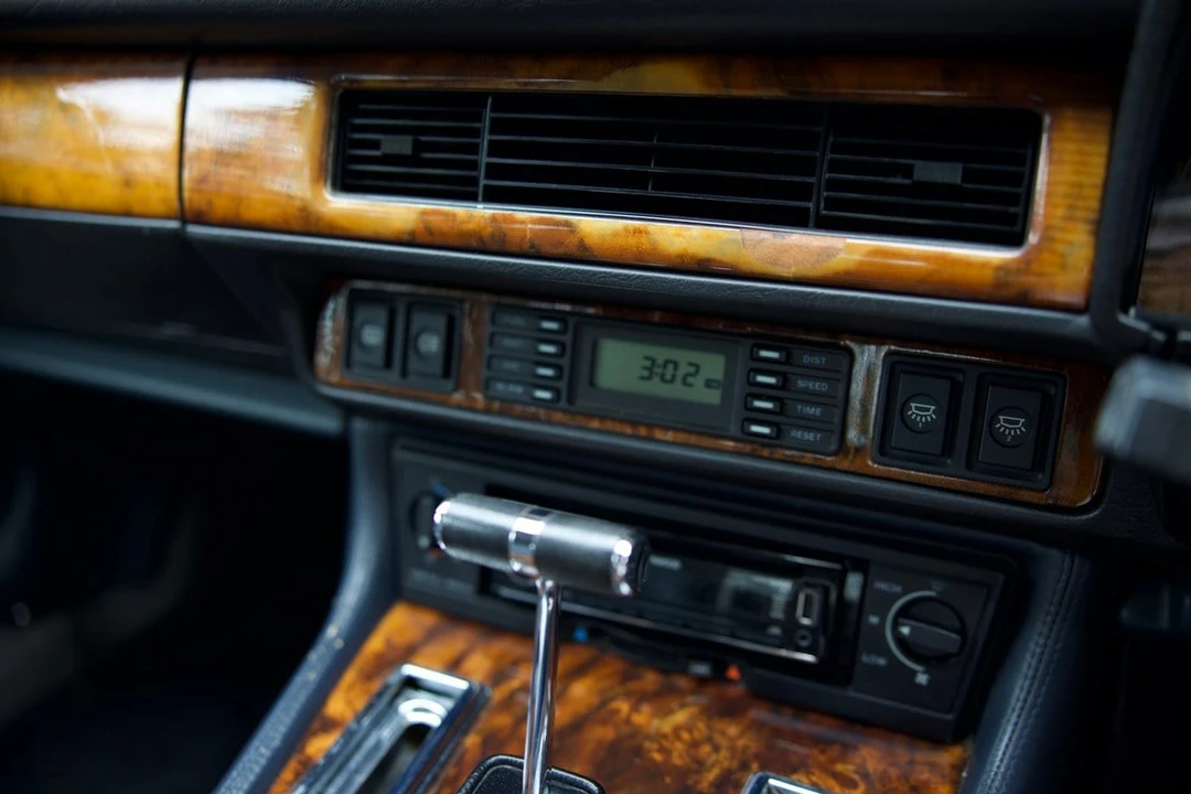1993 Jaguar XJS Facelift AJ-16 - Image 11 of 14