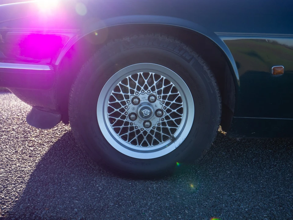 1993 Jaguar XJS Facelift AJ-16 - Image 18 of 30