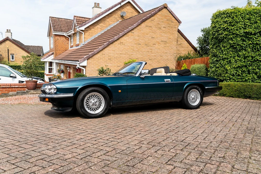 1993 Jaguar XJS Convertible - Image 8 of 30