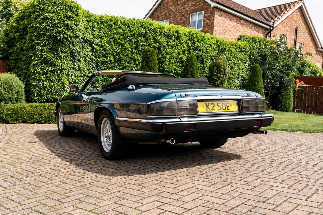 1993 Jaguar XJS Convertible - Image 10 of 30