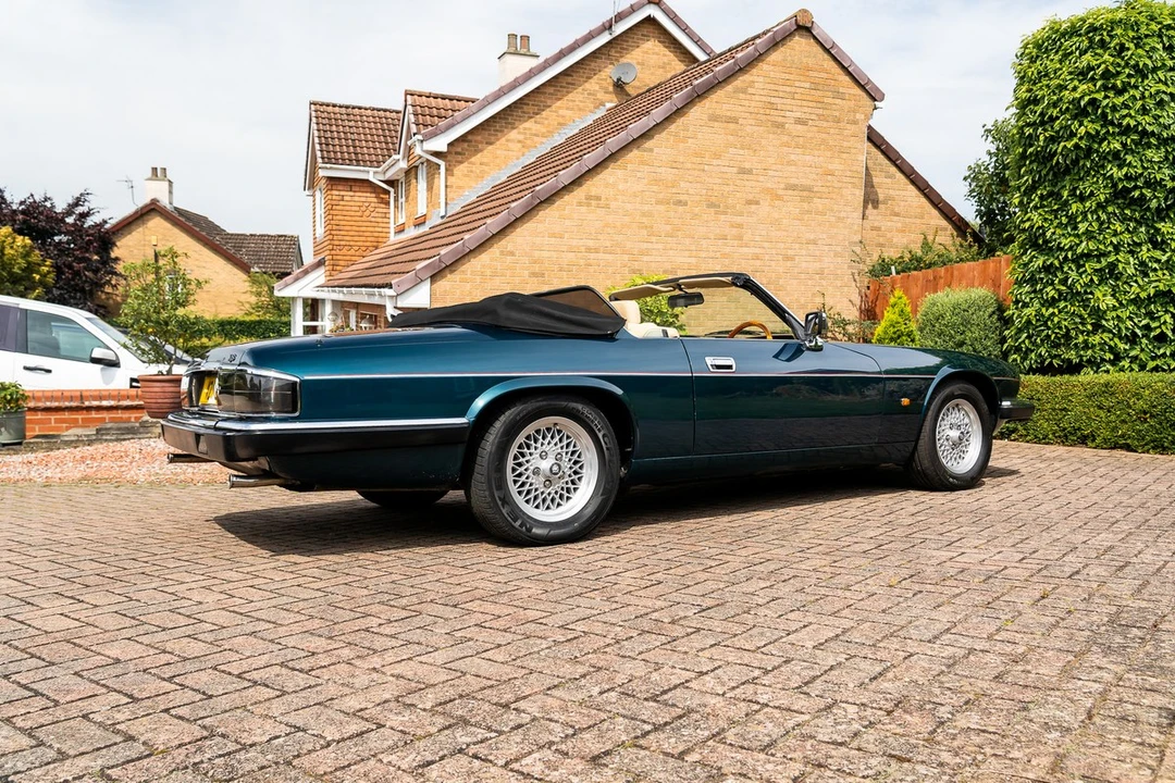1993 Jaguar XJS Convertible - Image 13 of 30