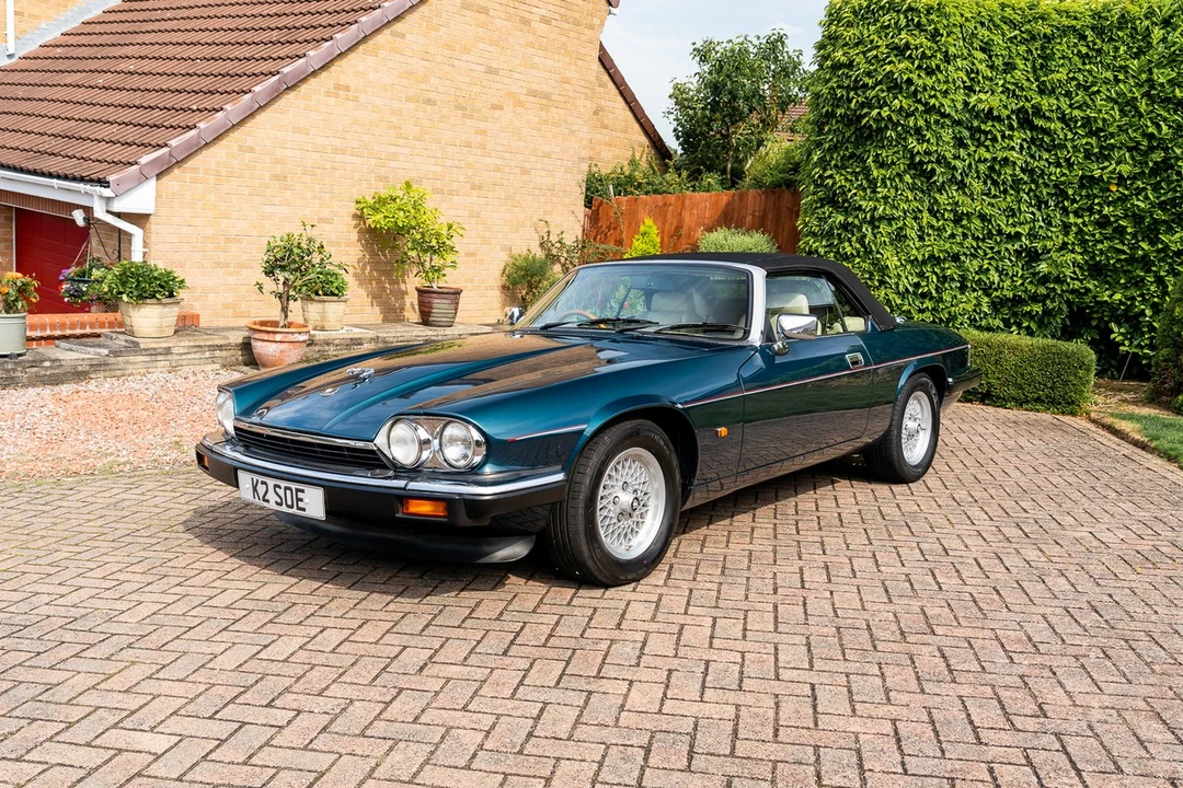 1993 Jaguar XJS Convertible - Image 5 of 30