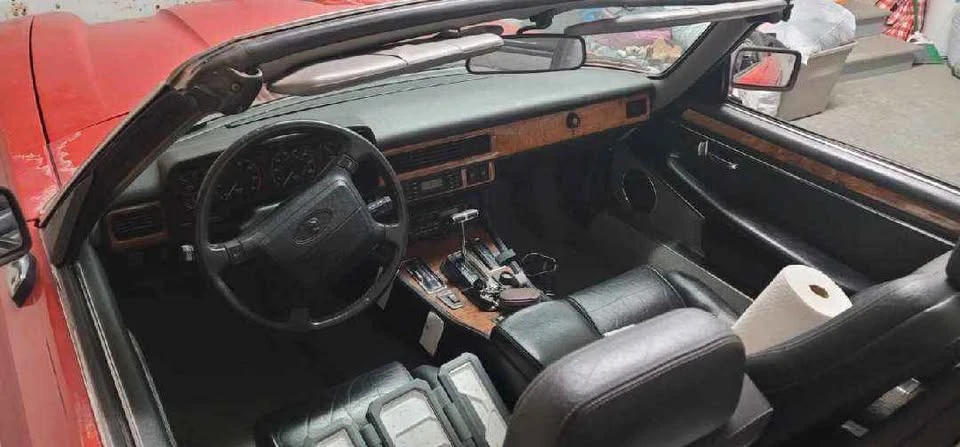 1993 Jaguar XJS Convertible - Image 8 of 13