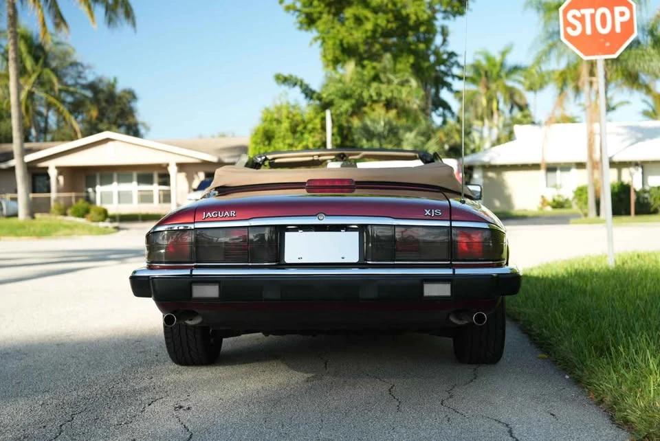1993 Jaguar XJS Convertible - Image 4 of 14