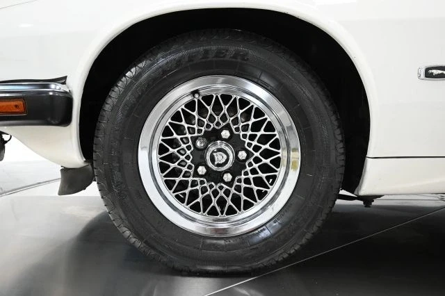 1993 Jaguar XJS Convertible - Image 15 of 21