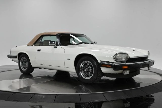 1993 Jaguar XJS Convertible - Image 11 of 21