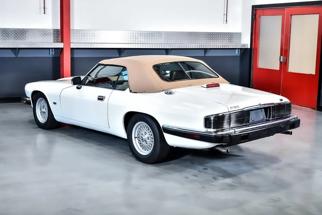 1993 Jaguar XJS Facelift AJ-16 - Image 30 of 30