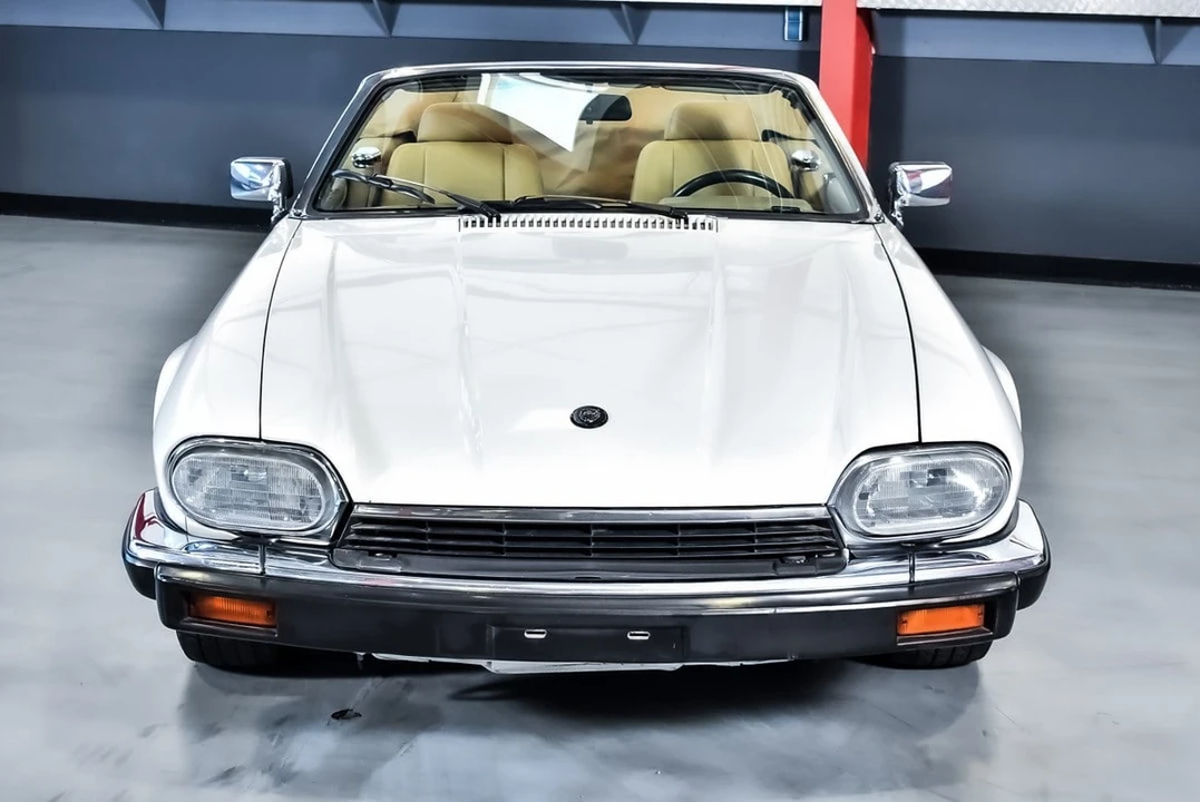1993 Jaguar XJS Facelift AJ-16 - Image 2 of 30