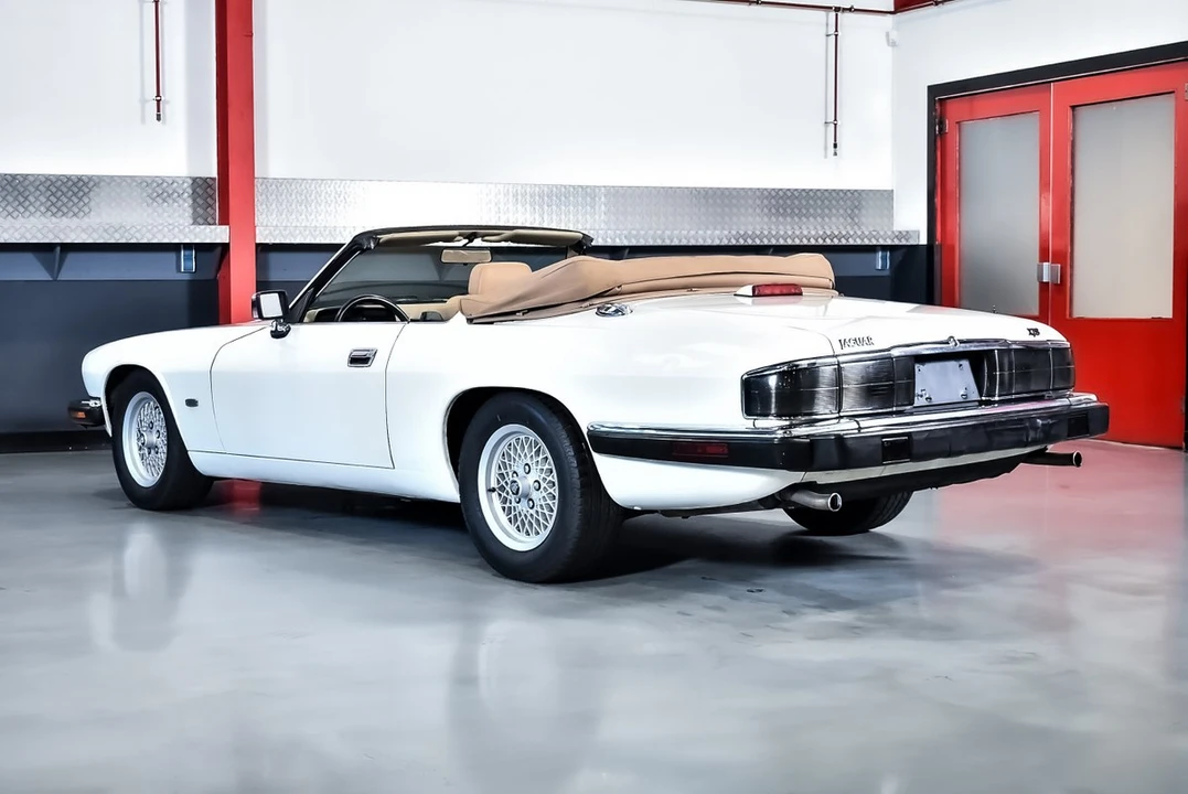 1993 Jaguar XJS Facelift AJ-16 - Image 22 of 30