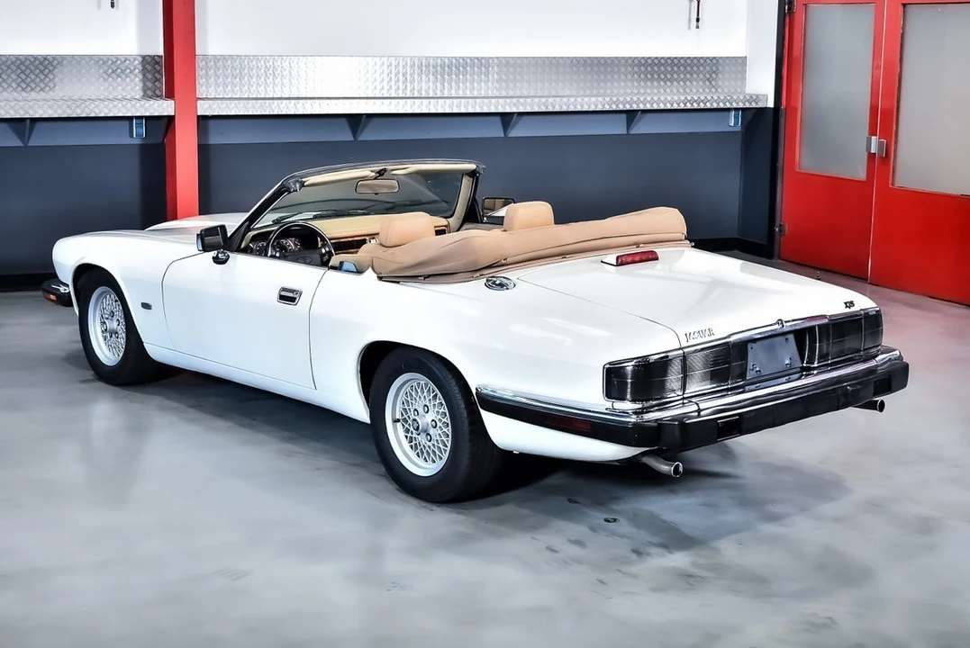 1993 Jaguar XJS Facelift AJ-16 - Image 21 of 30
