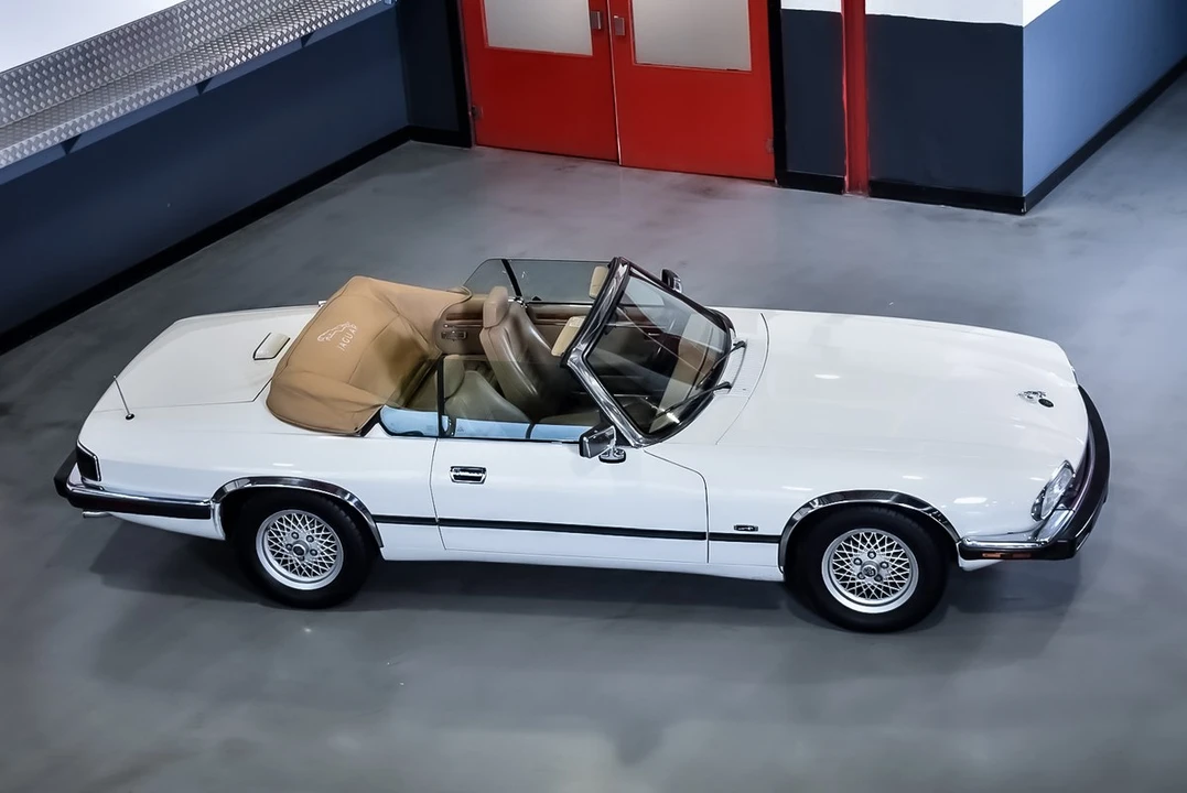 1993 Jaguar XJS Facelift AJ-16 - Image 13 of 30