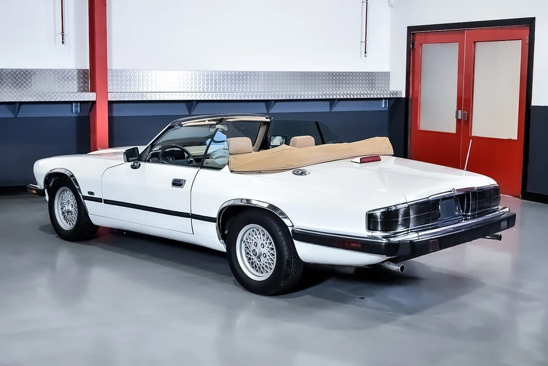 1993 Jaguar XJS Facelift AJ-16 - Image 15 of 30