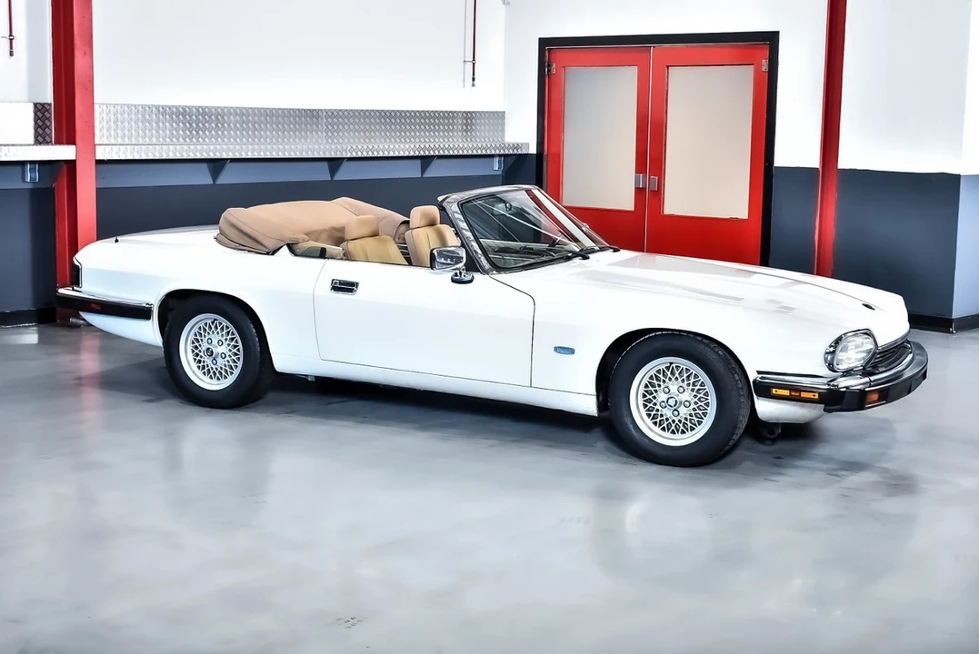 1993 Jaguar XJS Facelift AJ-16 - Image 11 of 30