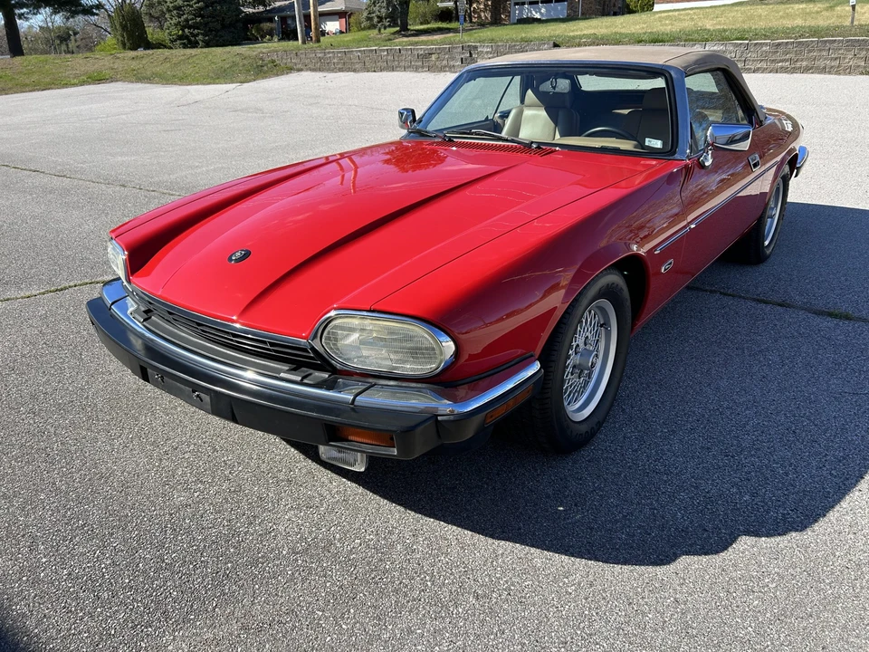 1993 Jaguar XJS Convertible - Image 2 of 31