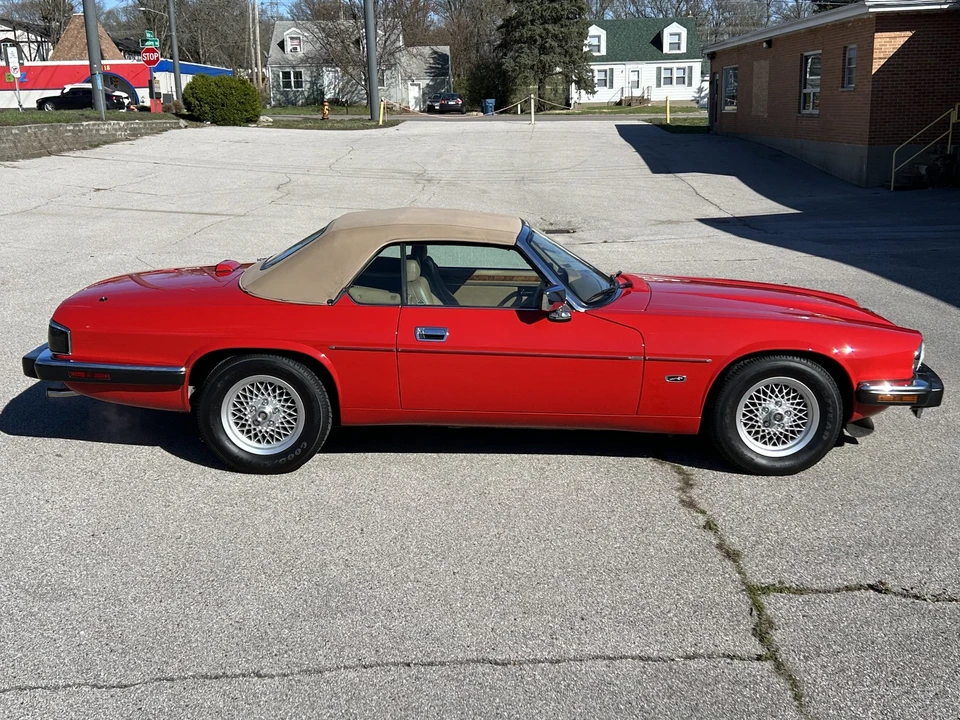 1993 Jaguar XJS Convertible - Image 16 of 31
