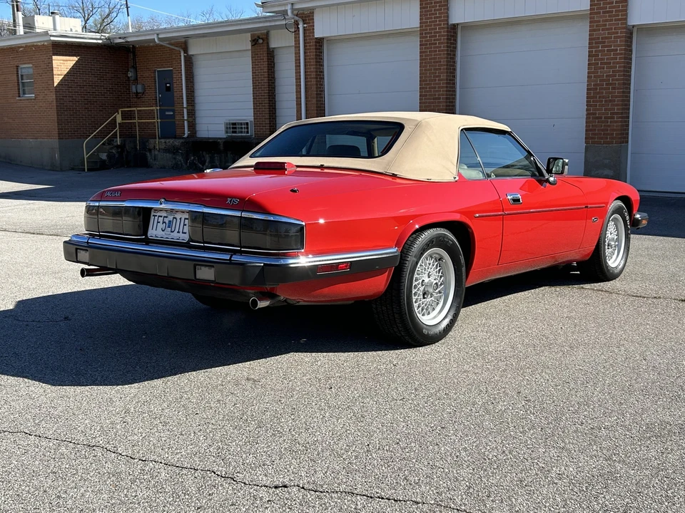 1993 Jaguar XJS Convertible - Image 17 of 31