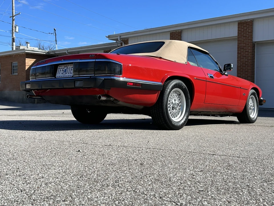 1993 Jaguar XJS Convertible - Image 19 of 31