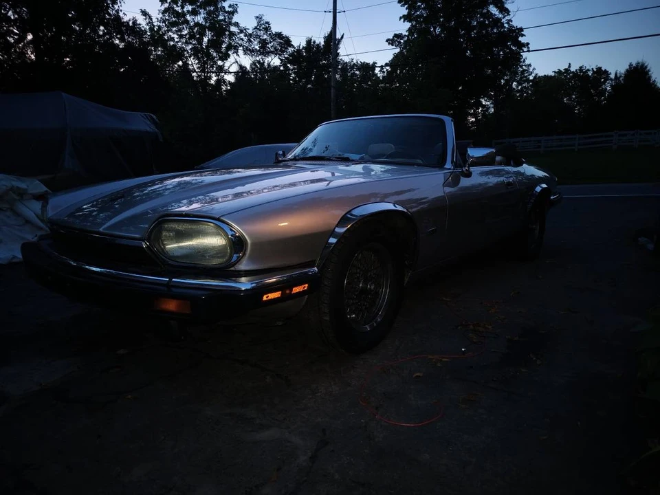 1993 Jaguar XJS Convertible - Image 6 of 12