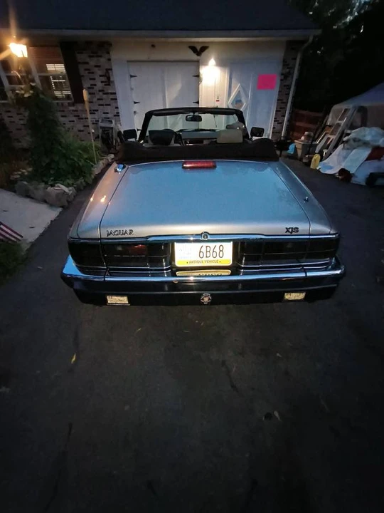 1993 Jaguar XJS Convertible - Image 11 of 12