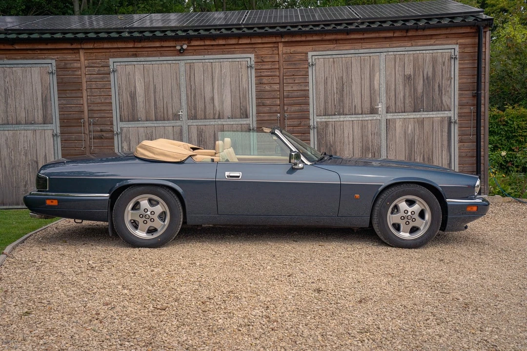 1993 Jaguar XJS Convertible - Image 8 of 30