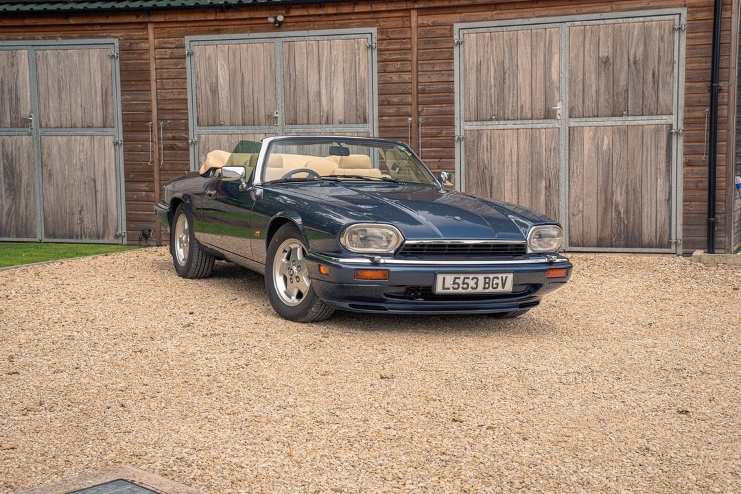 1993 Jaguar XJS Convertible - Image 2 of 30