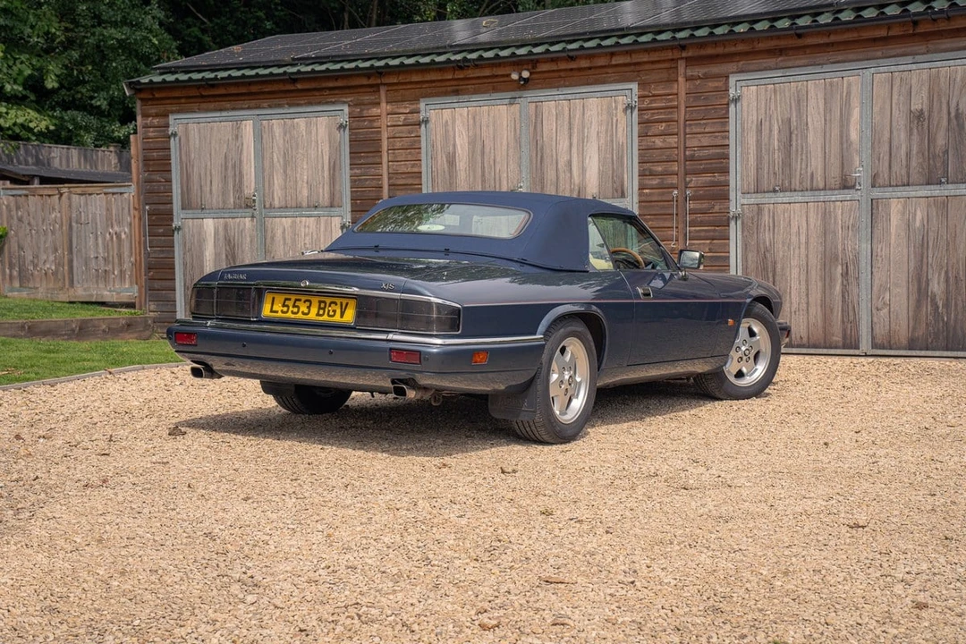1993 Jaguar XJS Convertible - Image 29 of 30