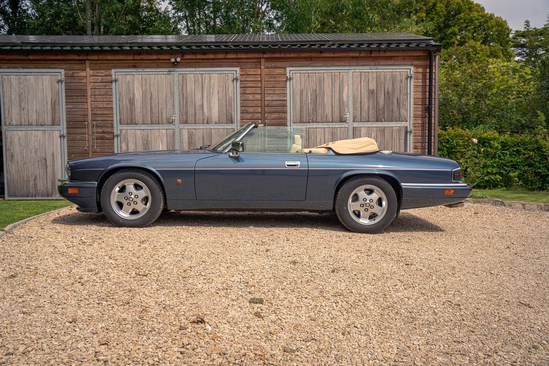 1993 Jaguar XJS Convertible - Image 14 of 30