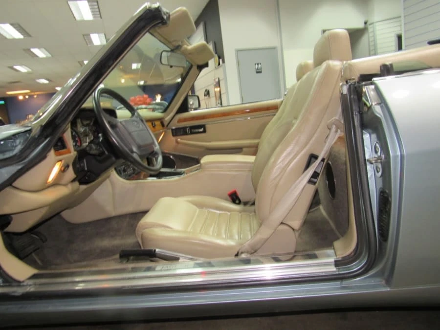 1993 Jaguar XJS Convertible - Image 6 of 12