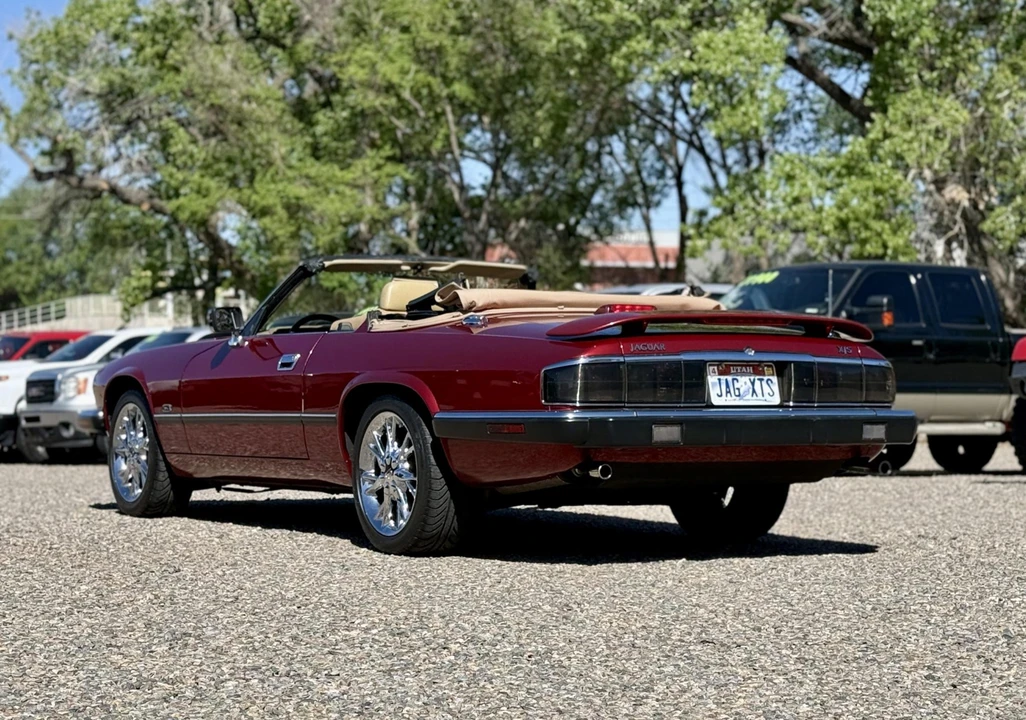 1993 Jaguar XJS Convertible - Image 9 of 31