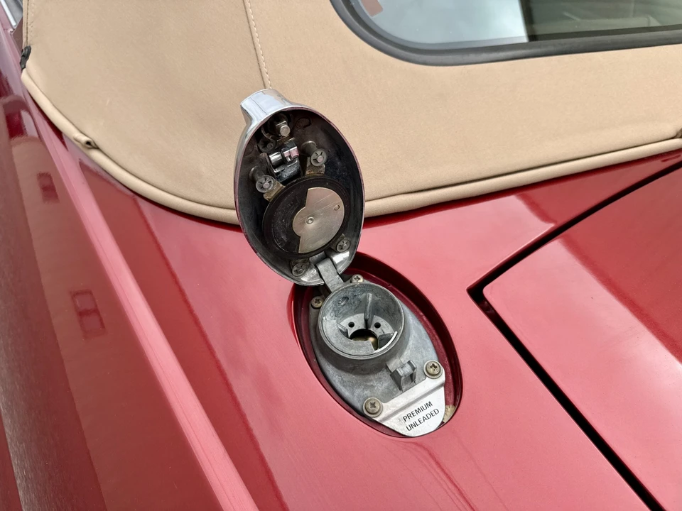 1993 Jaguar XJS Convertible - Image 28 of 31