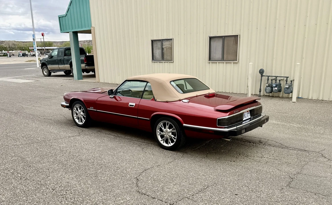 1993 Jaguar XJS Convertible - Image 7 of 31