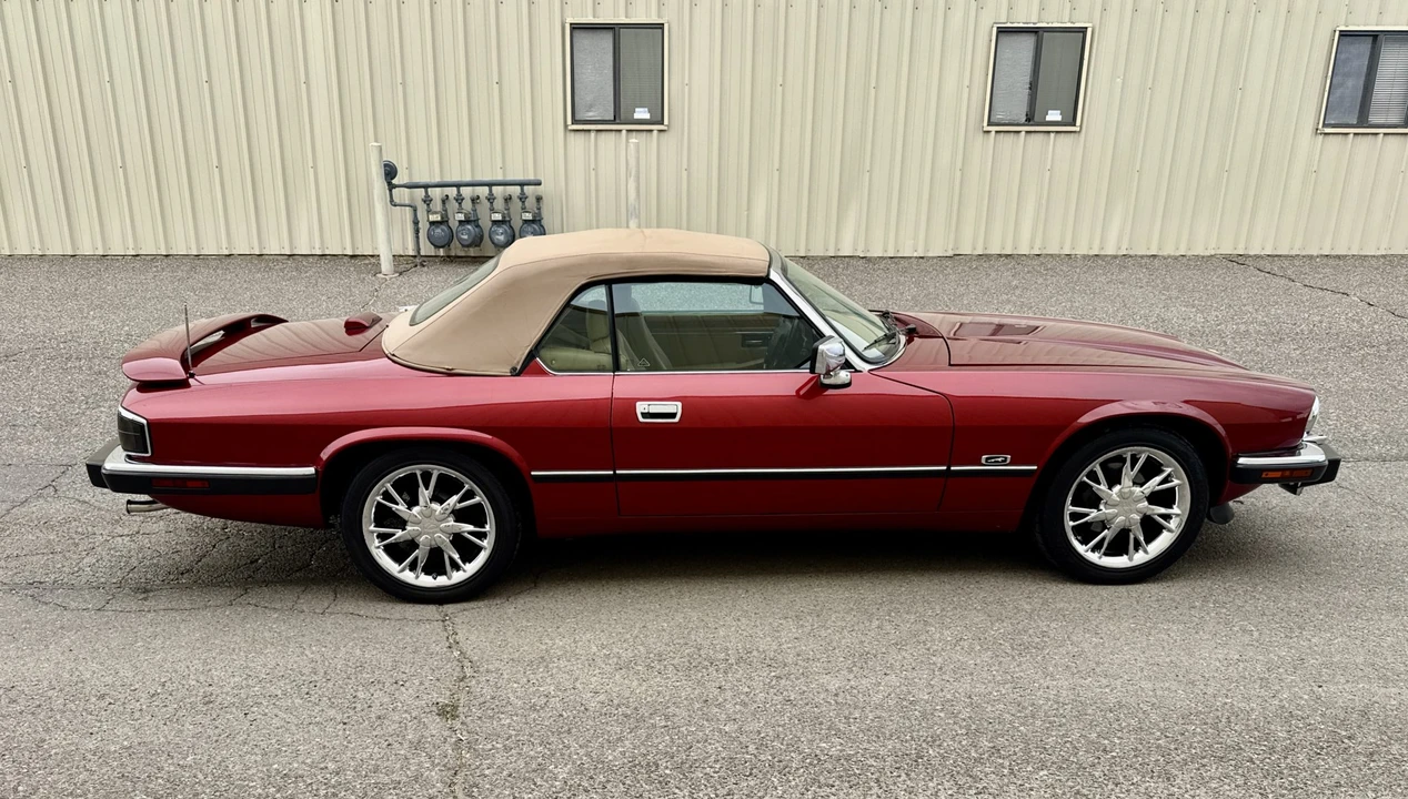 1993 Jaguar XJS Convertible - Image 15 of 31