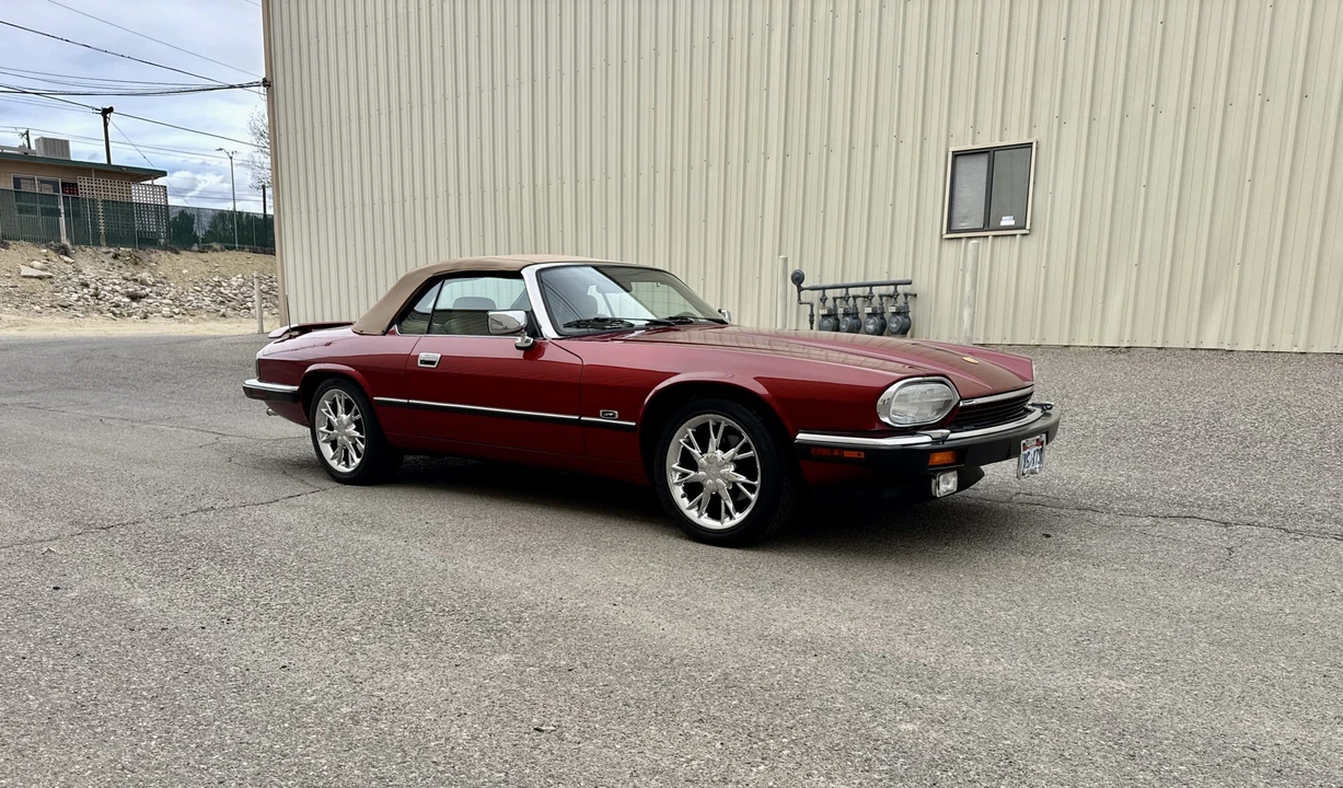 1993 Jaguar XJS Convertible - Image 17 of 31