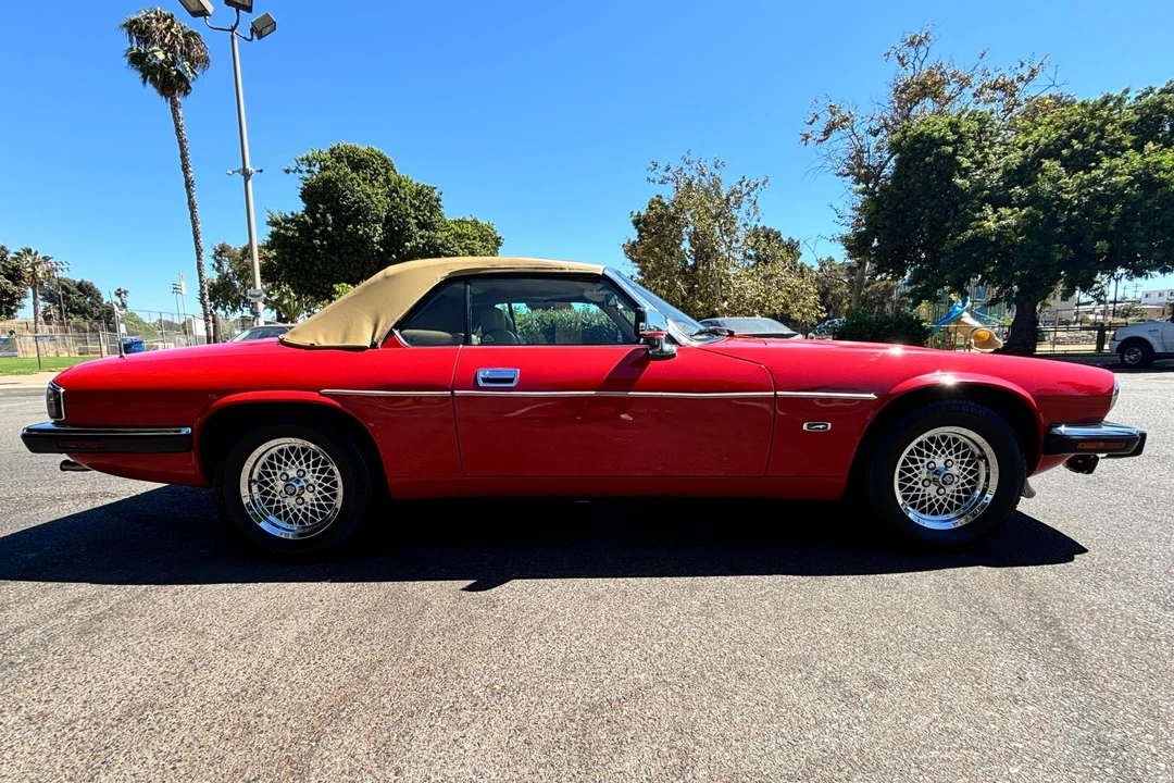 1993 Jaguar XJS Convertible - Image 3 of 31