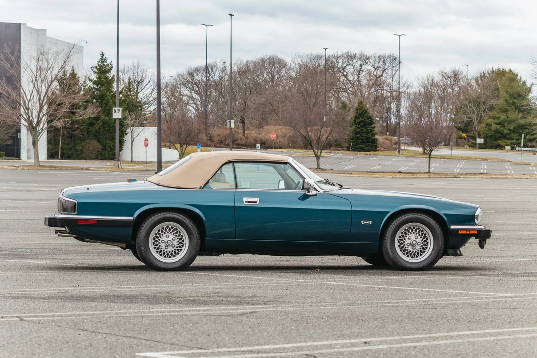 1993 Jaguar XJS Convertible - Image 8 of 31