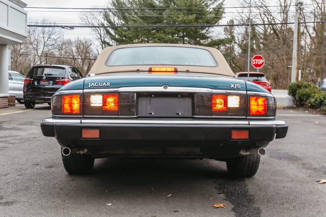 1993 Jaguar XJS Convertible - Image 6 of 31
