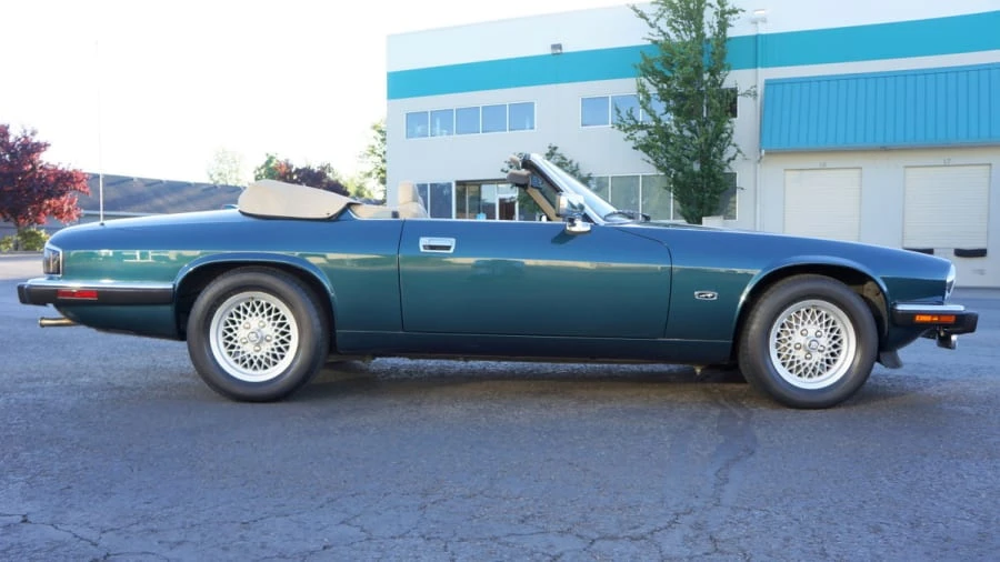 1993 Jaguar XJS Convertible - Image 10 of 11