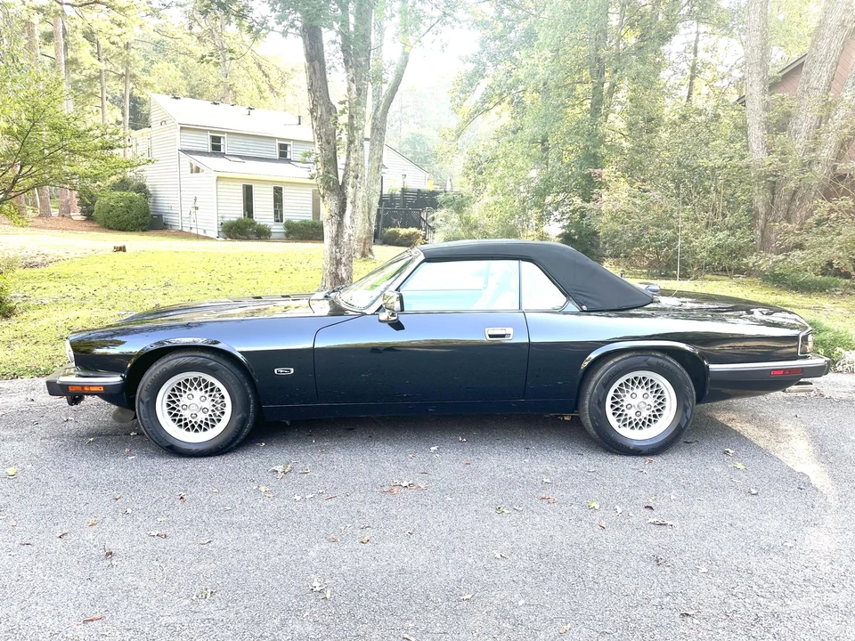 1993 Jaguar XJS Convertible - Image 9 of 31