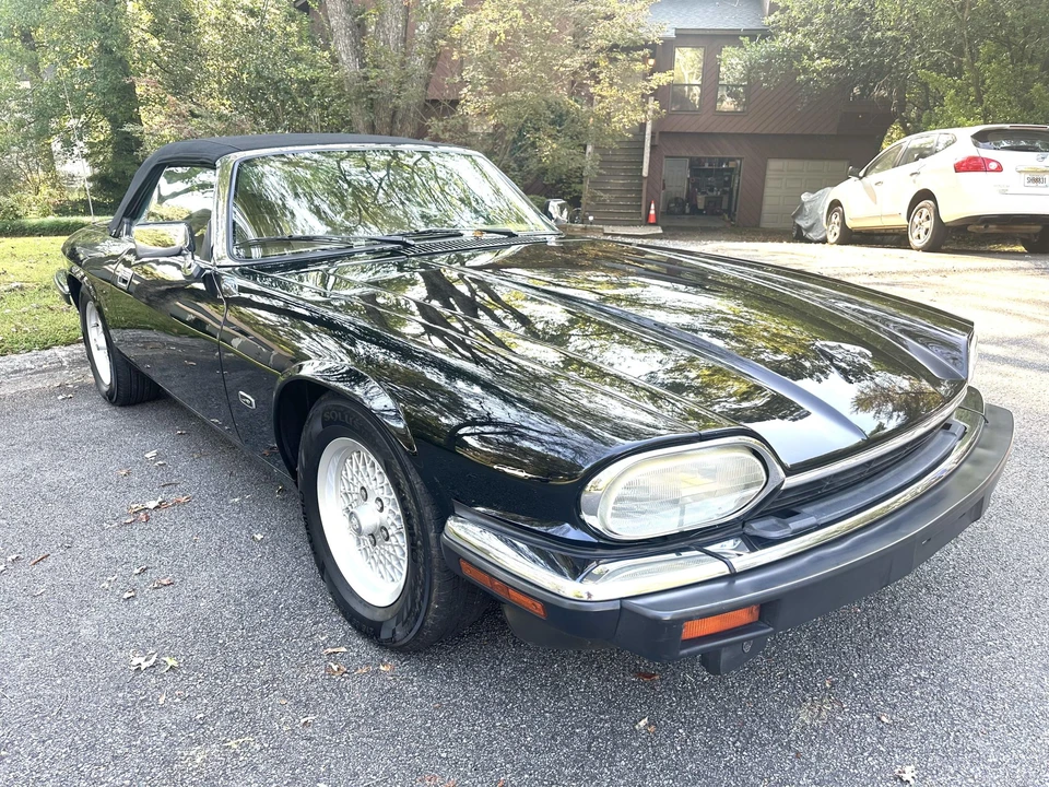 1993 Jaguar XJS Convertible - Image 2 of 31