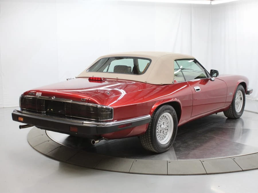 1993 Jaguar XJS Convertible - Image 12 of 31