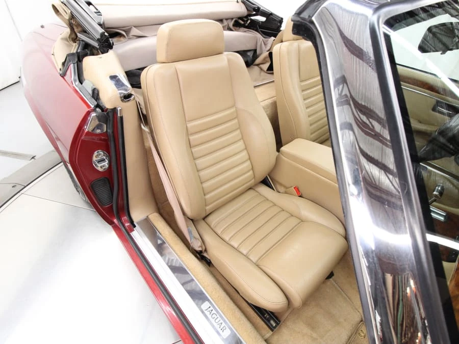 1993 Jaguar XJS Convertible - Image 29 of 31