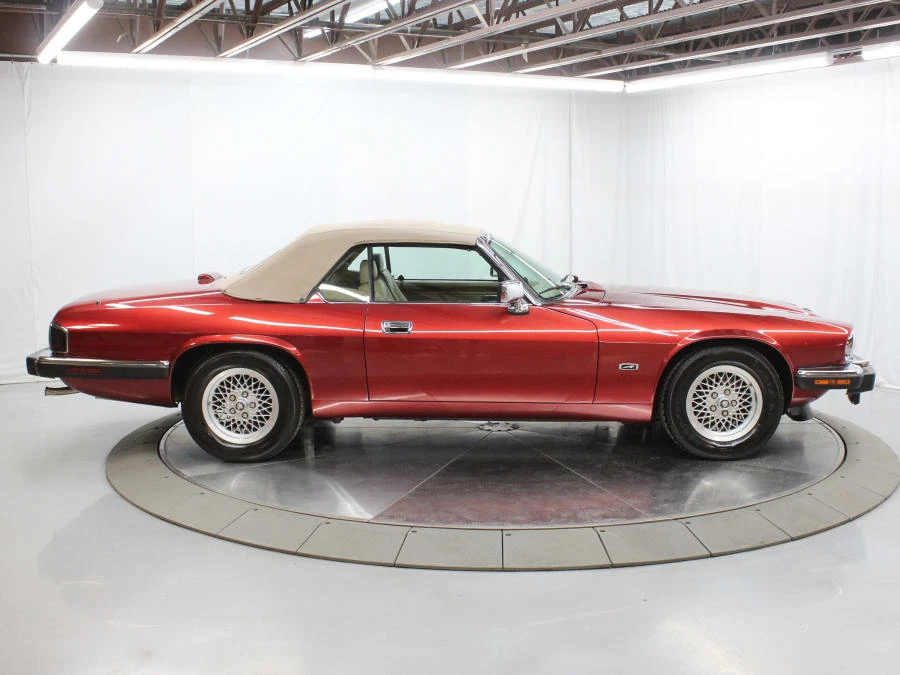 1993 Jaguar XJS Convertible - Image 9 of 31