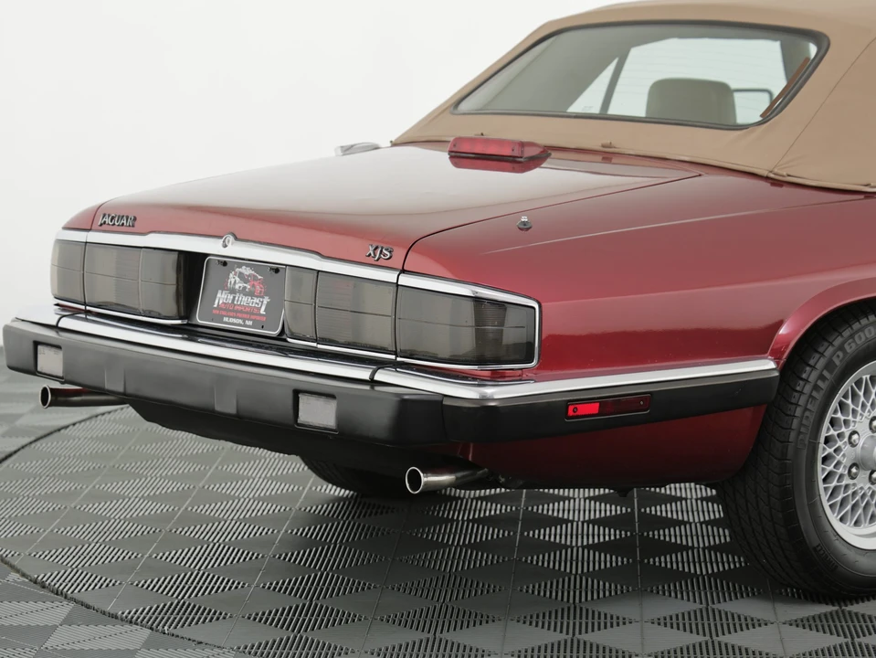 1993 Jaguar XJS Convertible - Image 25 of 31